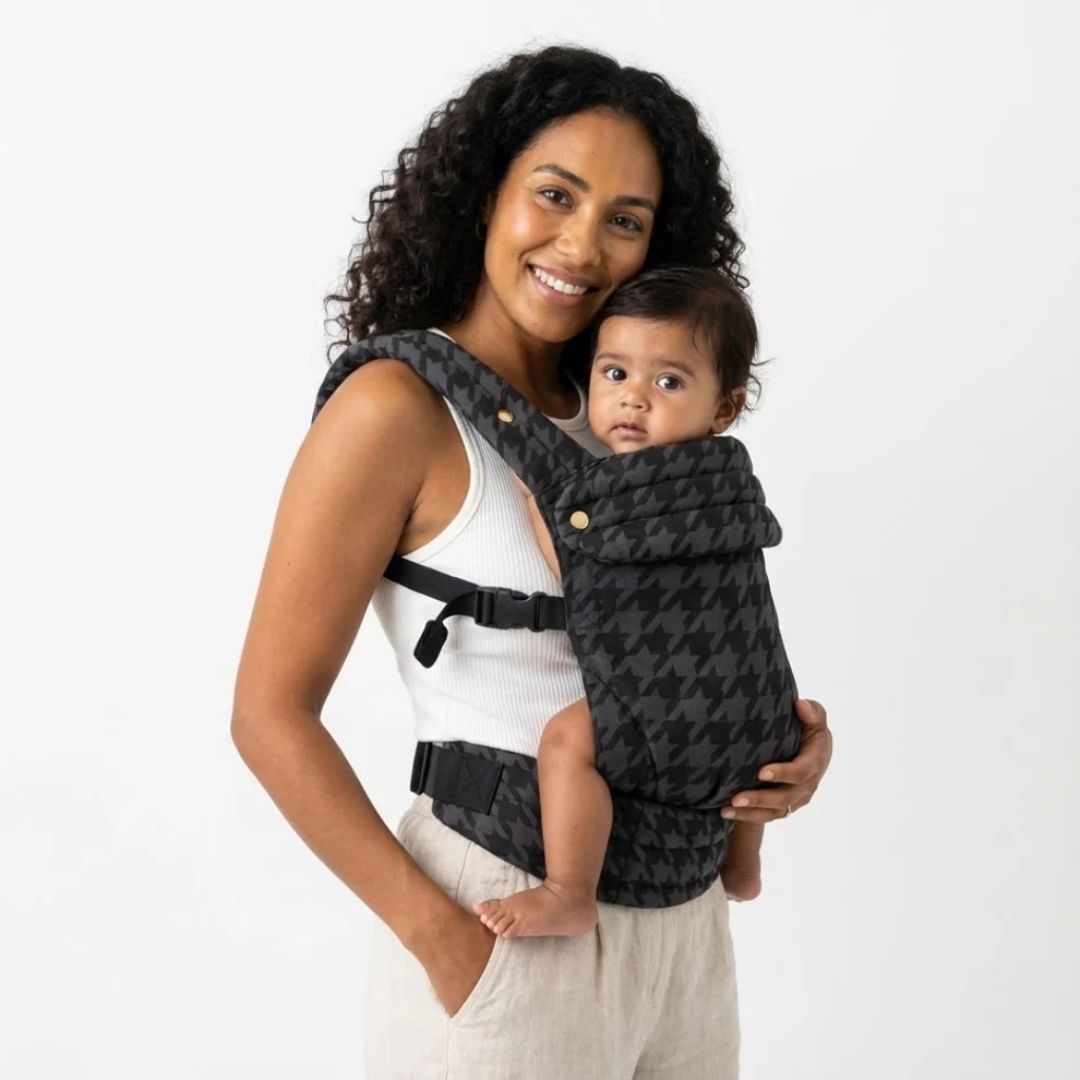 Soft baby carrier ergonomic M-position seat — NAEVII